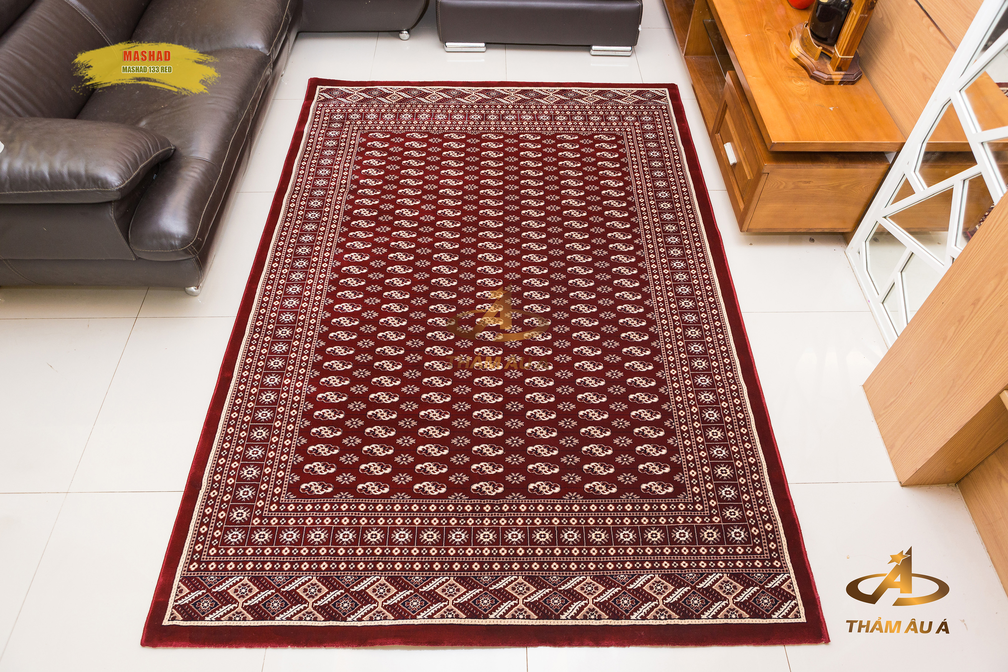 Thảm trang trí nhập khẩu MASHAD 133 RED (3.6kg/m2)