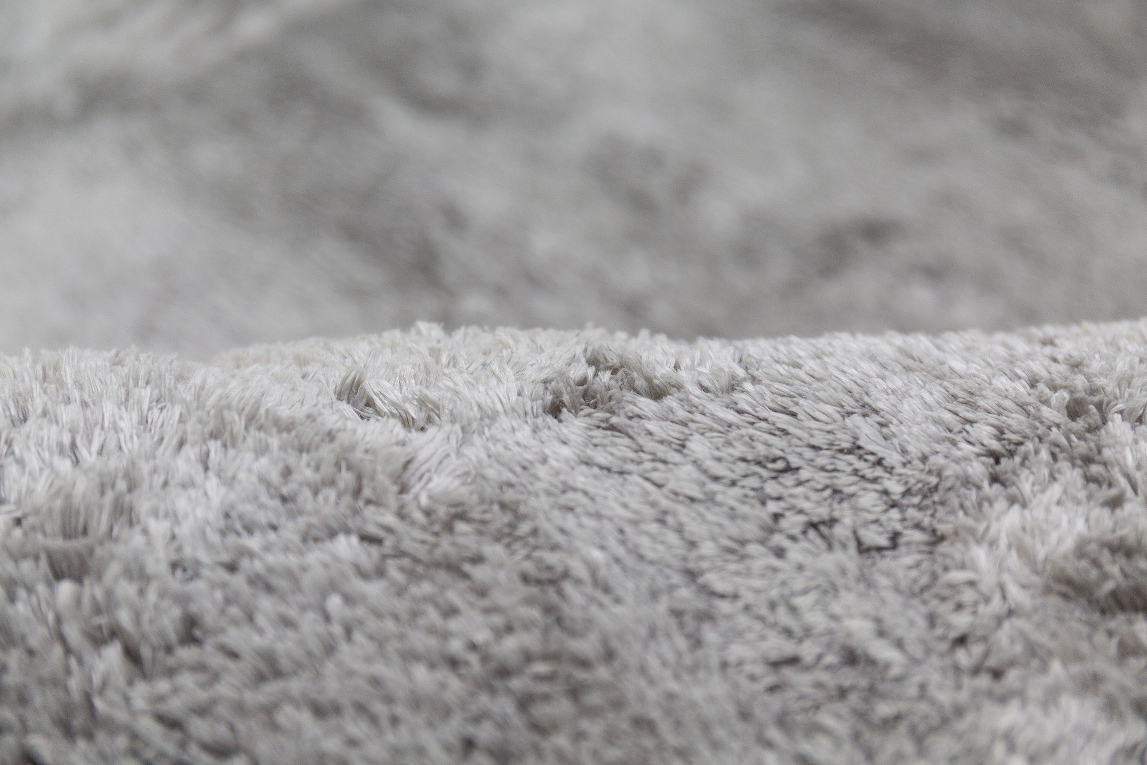 Thảm Trang Trí Nhập Khẩu Cloud Silver