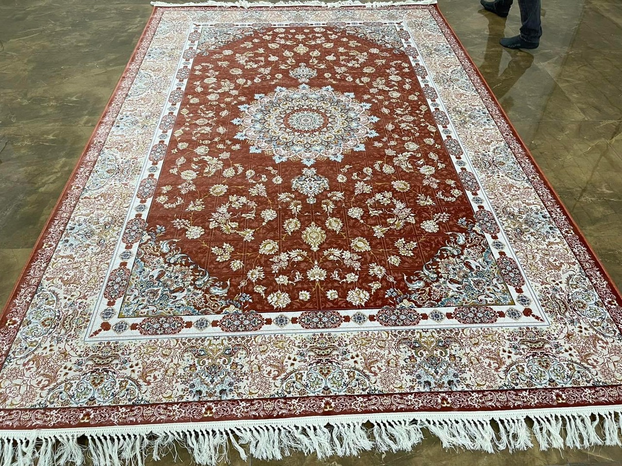 Thảm Nhập Khẩu Iran Pichak Red 1200